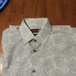 Long sleeve dress shirt